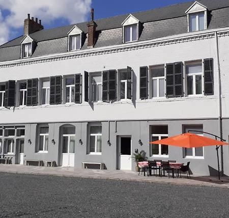 Les Suites Fenelon Le Cateau-Cambresis Zewnętrze zdjęcie
