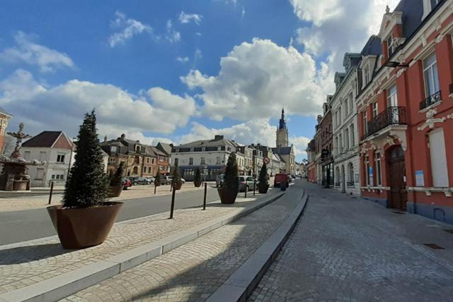 Les Suites Fenelon Le Cateau-Cambresis Zewnętrze zdjęcie